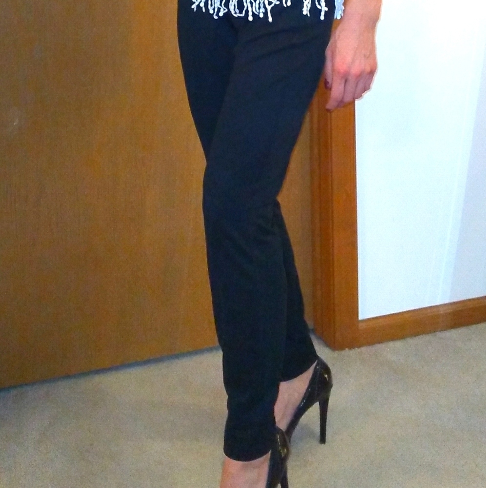 PATAGONIA Black legging pants.